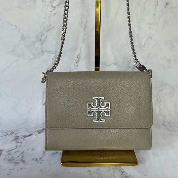 Tory Burch Handbags - Gray Tory Birch Crossbody Bag w/cardholder